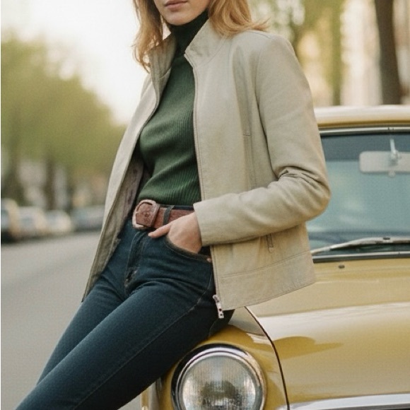 Real Leather Jackets & Blazers - VTG 70s Cream Leather Cafe Racer Jacket UK Small Made in England